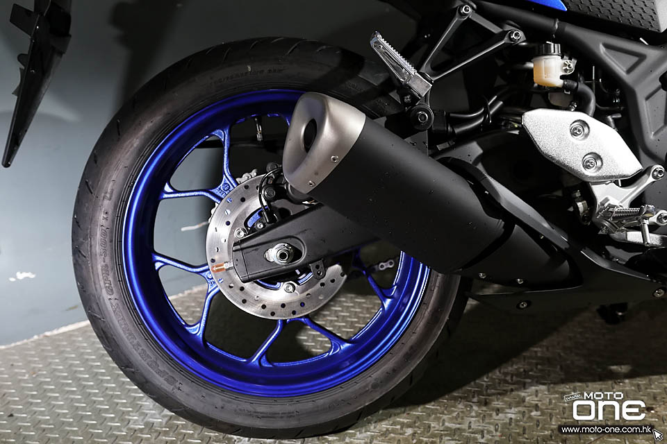 2019 YAMAHA YZF-R3