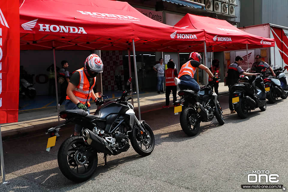 2019 HONDA FORZA 300 CB300R