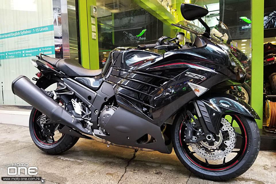 2019 KAWASAKI ZZR1400