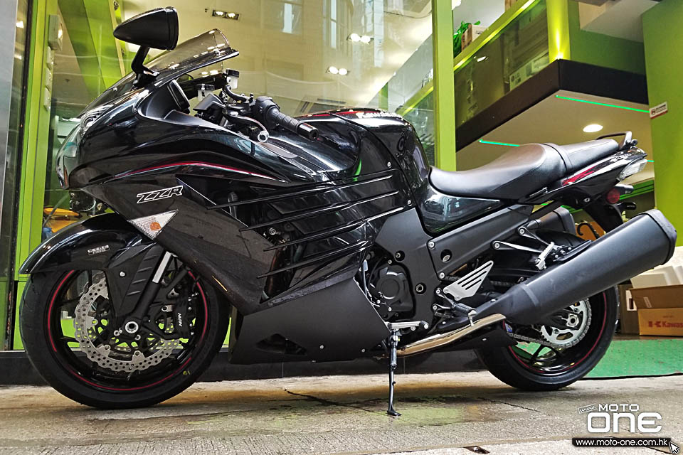 2019 KAWASAKI ZZR1400