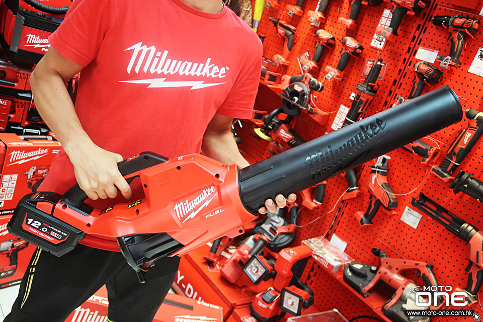 2019 MILWAUKEE M18FBL-0