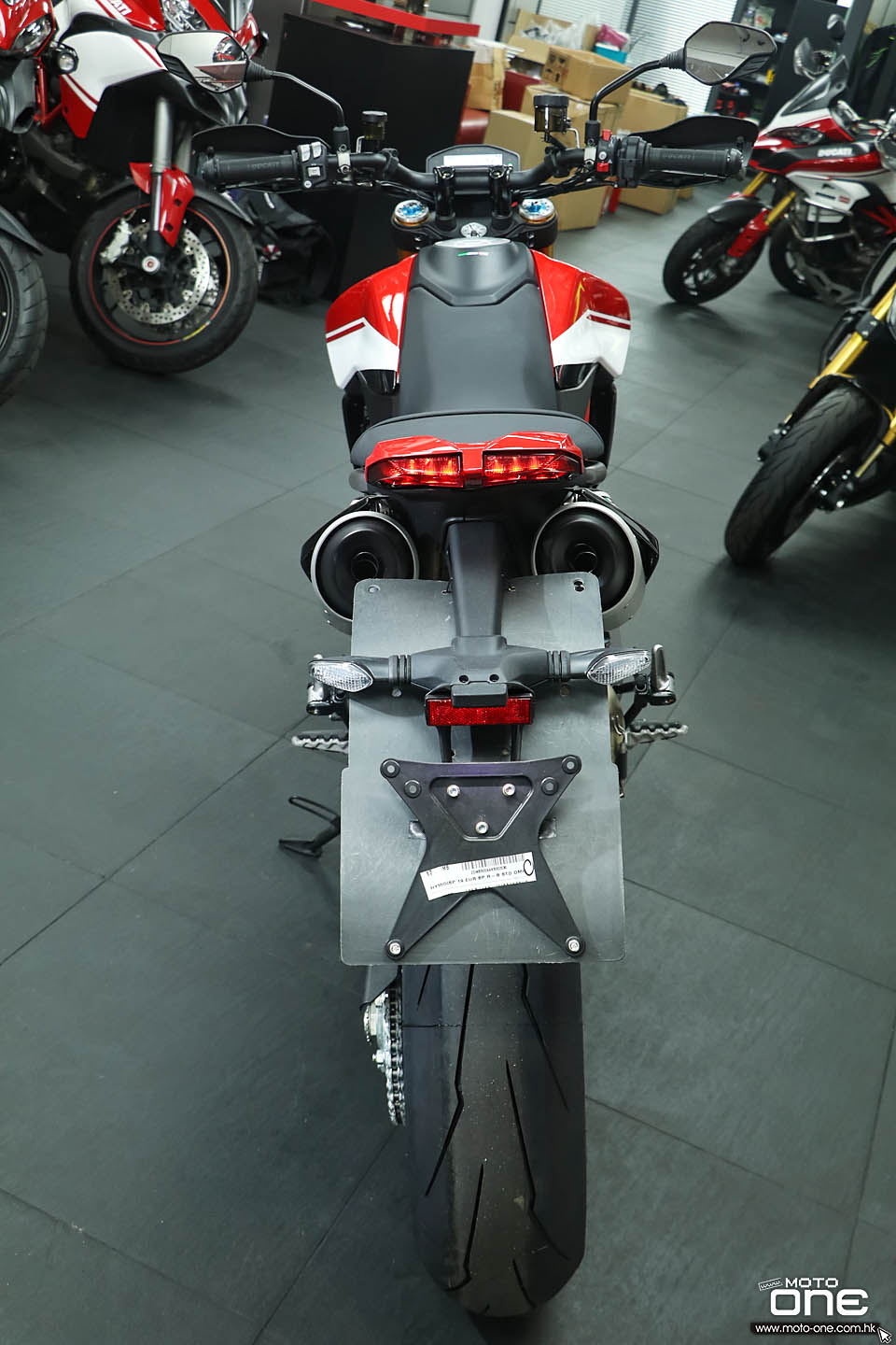 2019 DUCATI HYPERMOTARD 950 SP