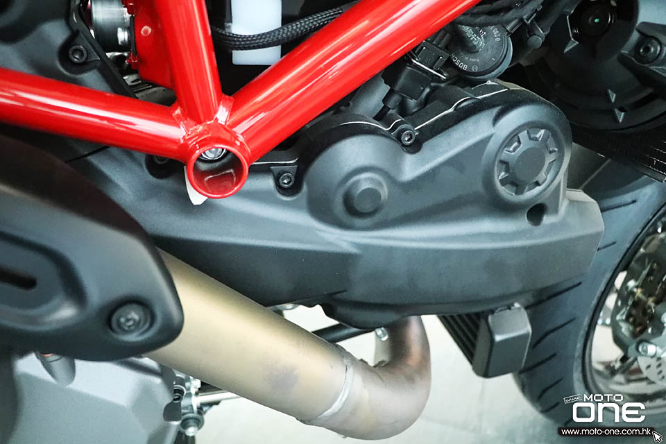 2019 DUCATI HYPERMOTARD 950 SP