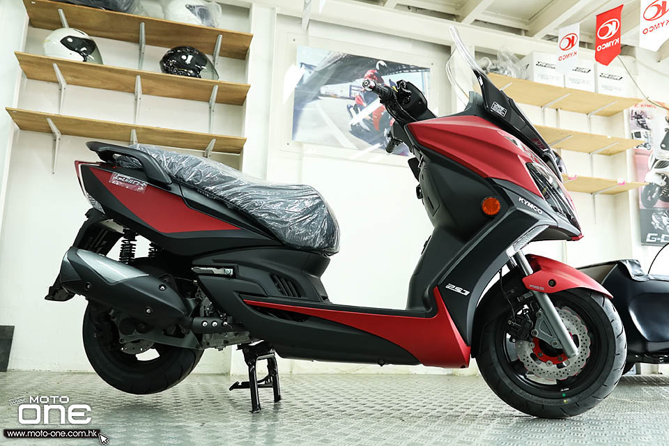 2019 KYMCO G-Dink 250i 300i