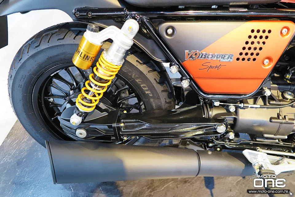 2019 MOTO GUZZI V9 BOBBER SPORT