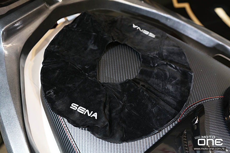 2019 SENA SAVAGE HELMET