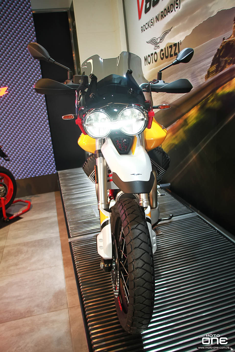 2019 APRILA RSV4 1100 Facrory Tuono 1100 Facrory Moto Guzzi V85TT