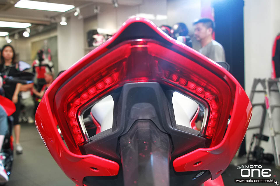 2019 Ducati Panigale V4 R