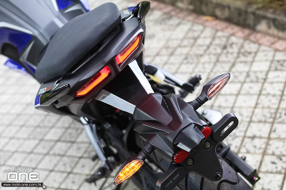 2019 GPX RAZER 220