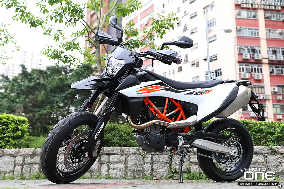 2019 KTM 690 SMC-R