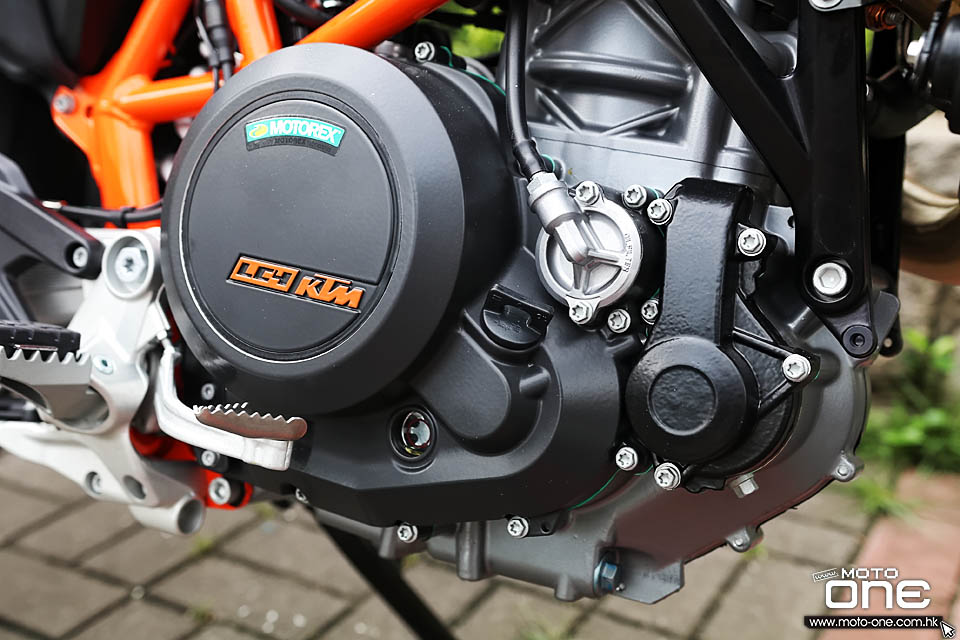 2019 KTM 690 SMC-R