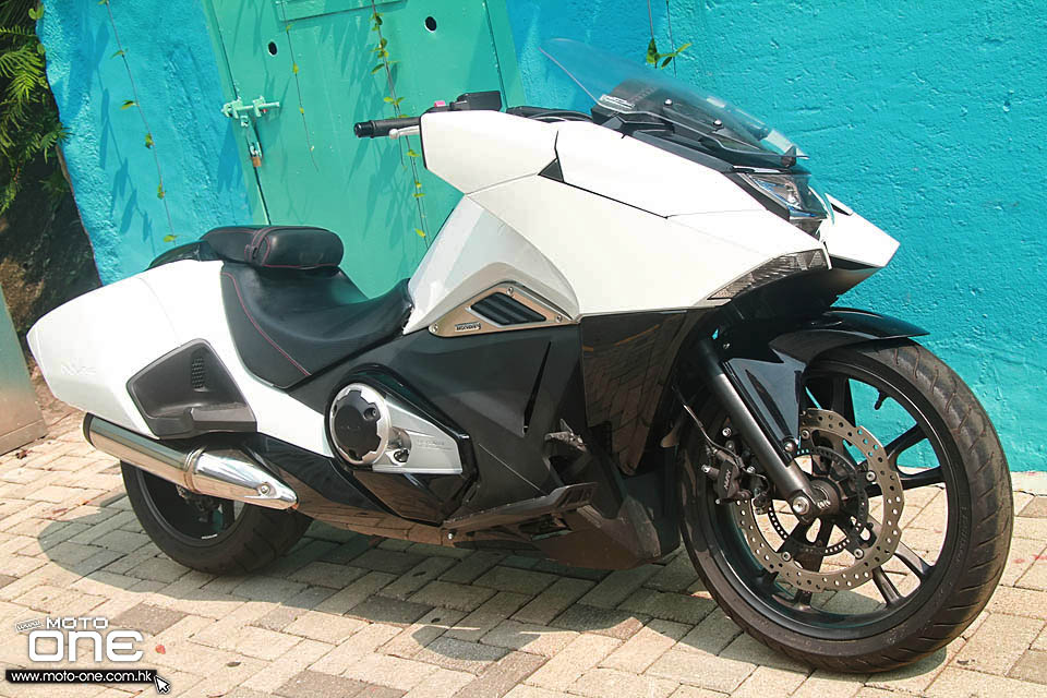 2019 MT-09 NM4-02