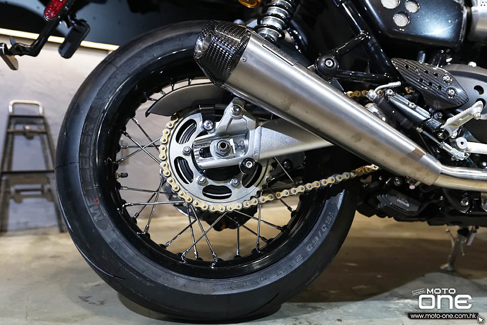 2019 TRIUMPH THRUXTON TFC