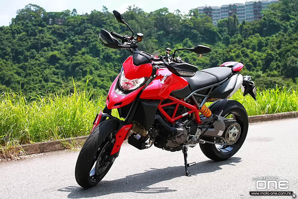 2019 DUCATI HYPERMOTARD 950