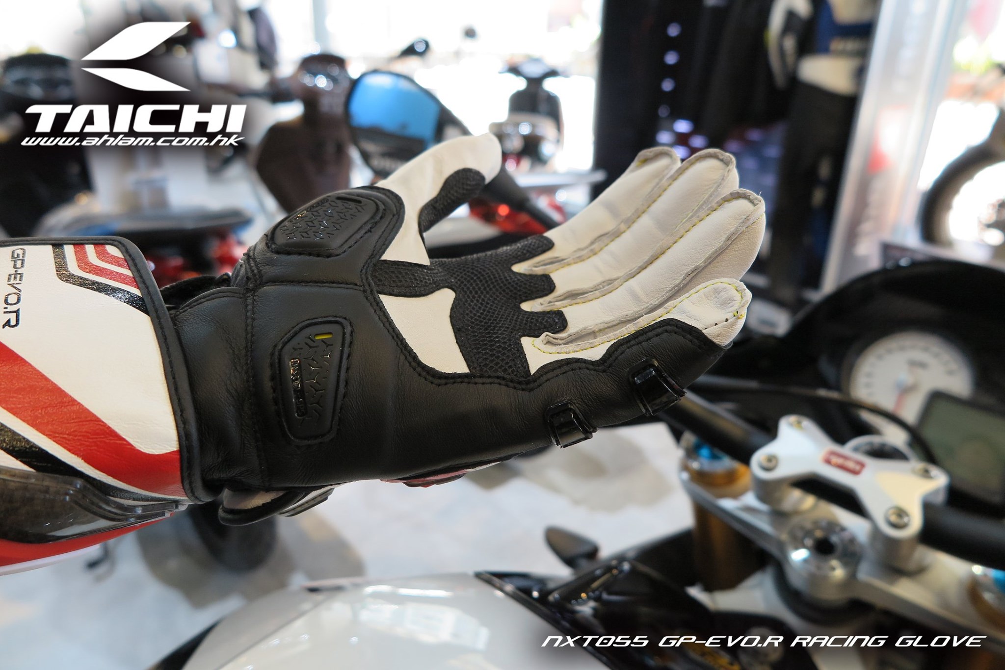 2019 RS-TAICHI GP-EVO R RACING GLOVE