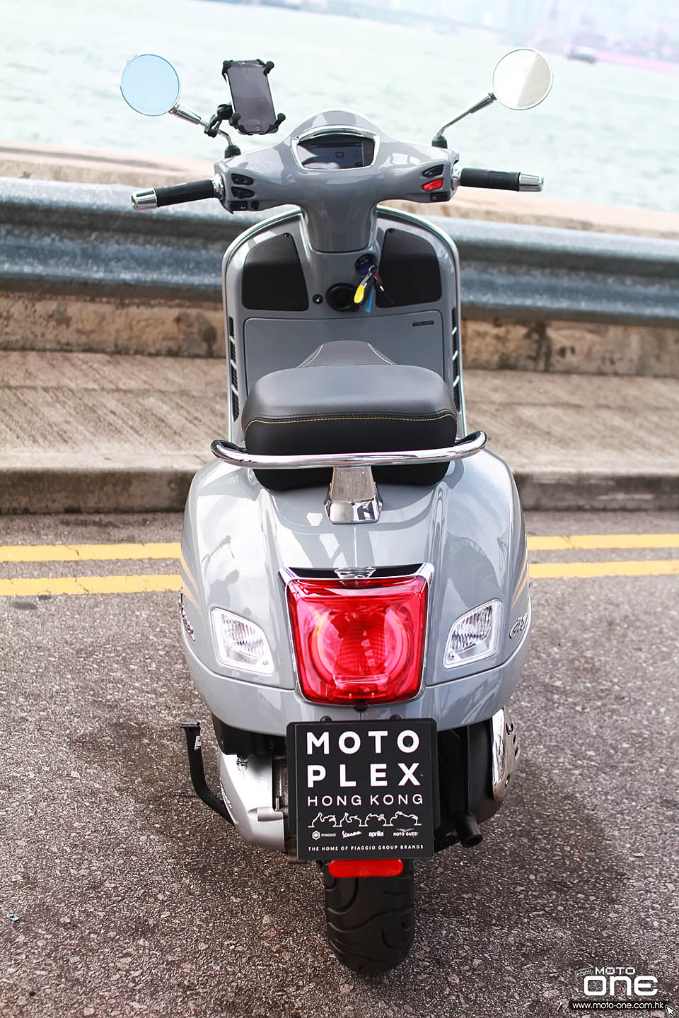 2019 VESPA GTS 300 HPE Super Tech