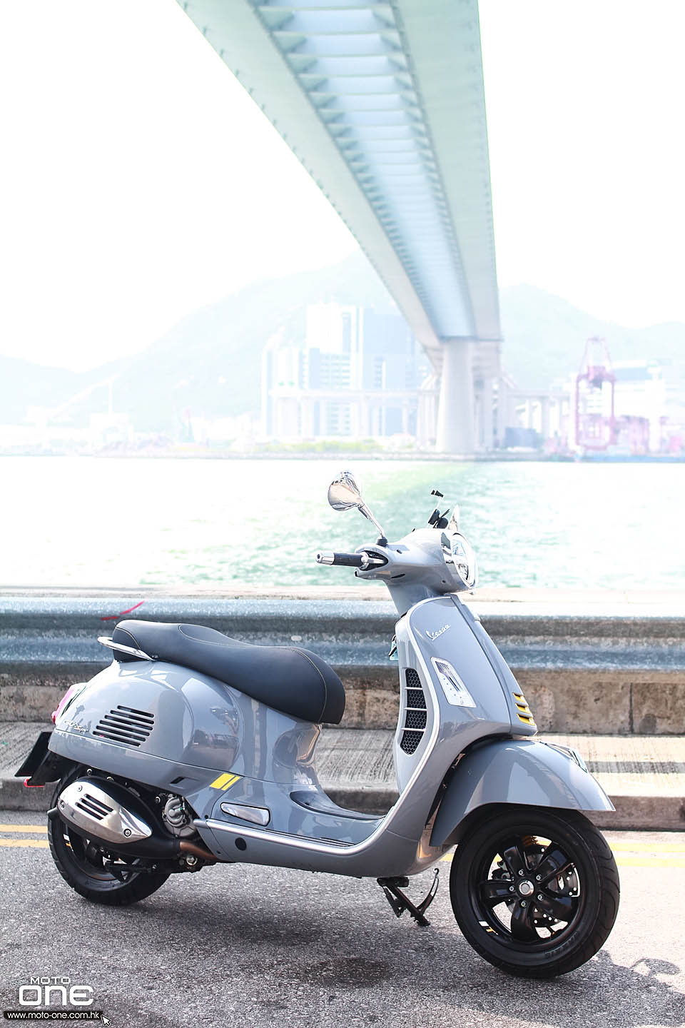 2019 VESPA GTS 300 HPE Super Tech