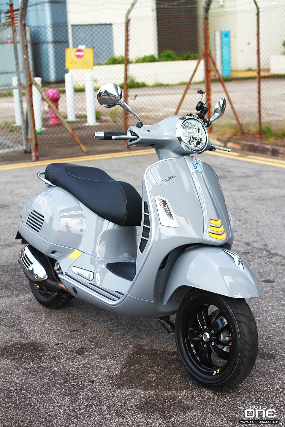 2019 VESPA GTS 300 HPE Super Tech