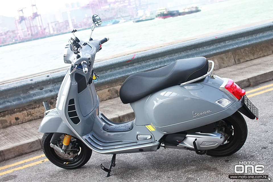 2019 VESPA GTS 300 HPE Super Tech