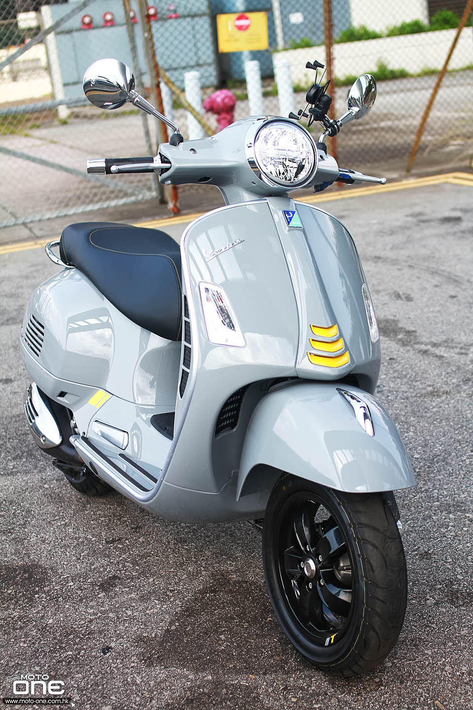 2019 VESPA GTS 300 HPE Super Tech