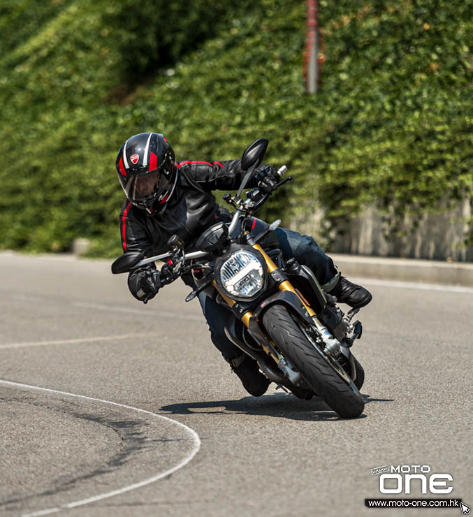 2020 DUCATI Monster 1200 S