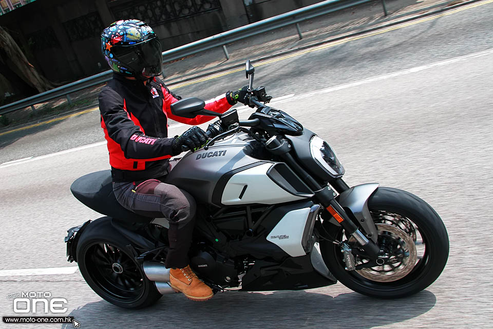 2019 DUCATI DIAVEL 1260