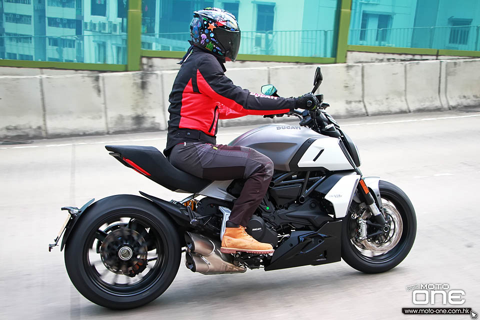 2019 DUCATI DIAVEL 1260