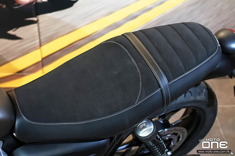2019 TRIUMPH BONNEVILLE STREET TWIN ABS