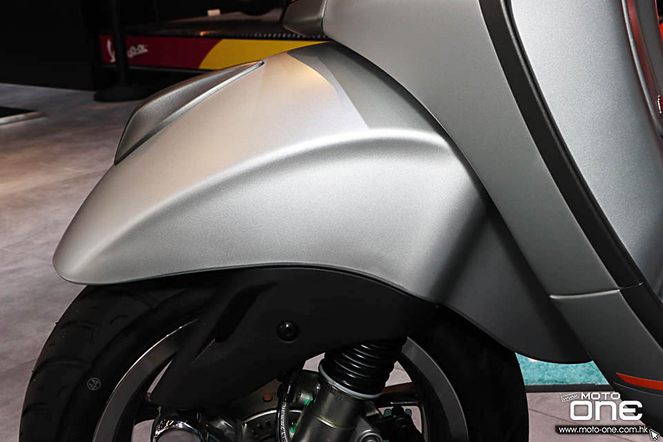 2020 Vespa Primavera S Special Edition Sprint Carbon