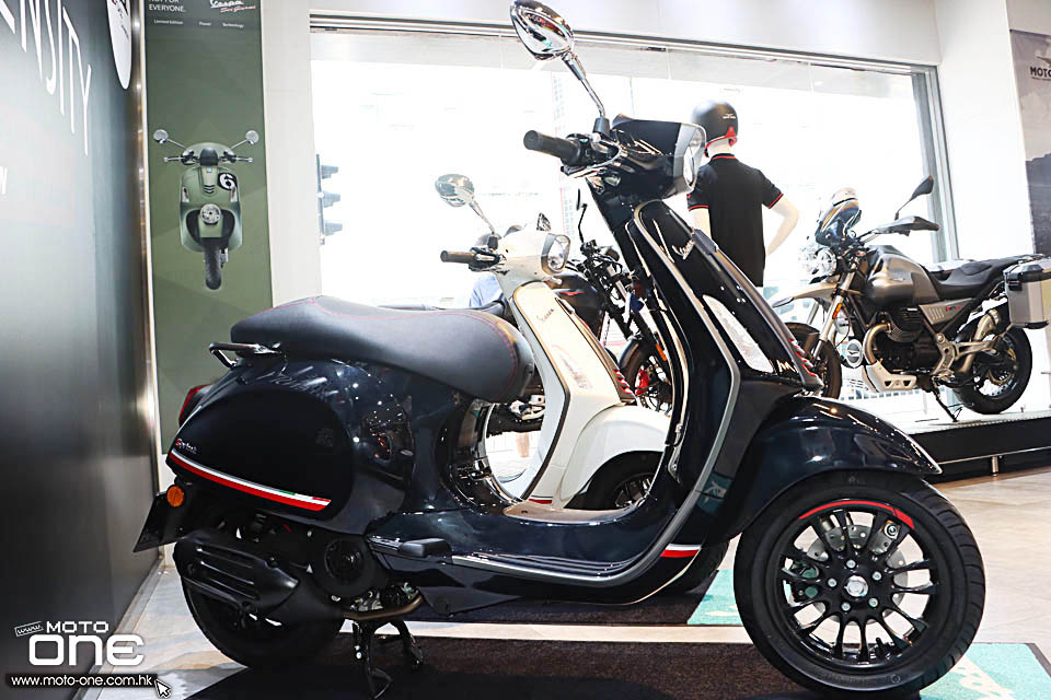 2020 Vespa Primavera S Special Edition Sprint Carbon