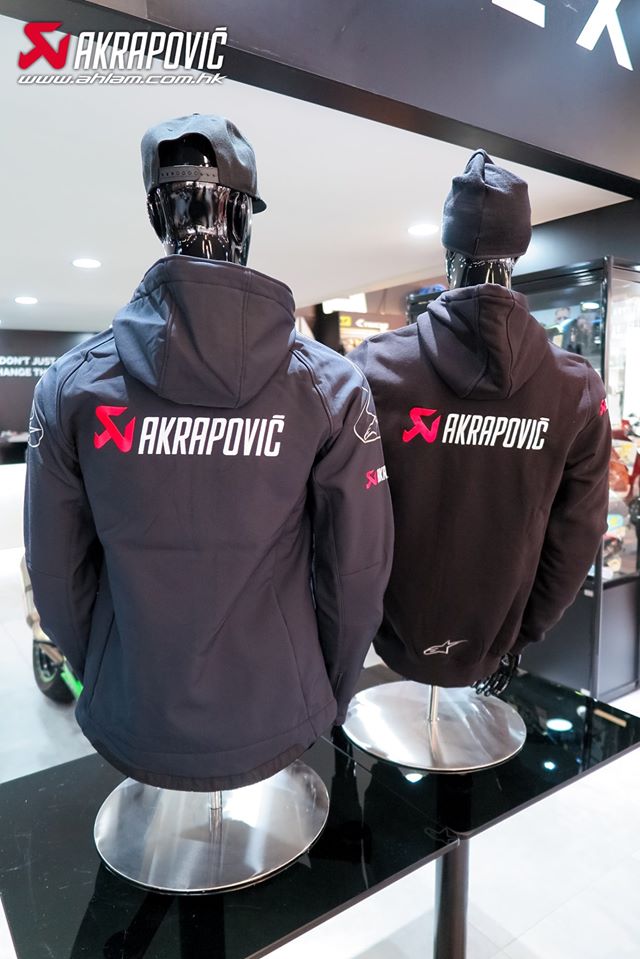 2019 Akrapovic x Alpinestars crossover