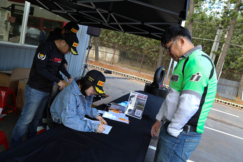 2019 PIRELLI DIABLO ROSSO SCOOTER SC TAIWAN EVENT