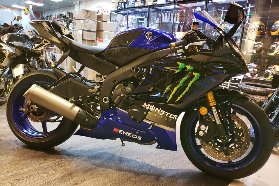 2019 SILVER STAR YZF-R6