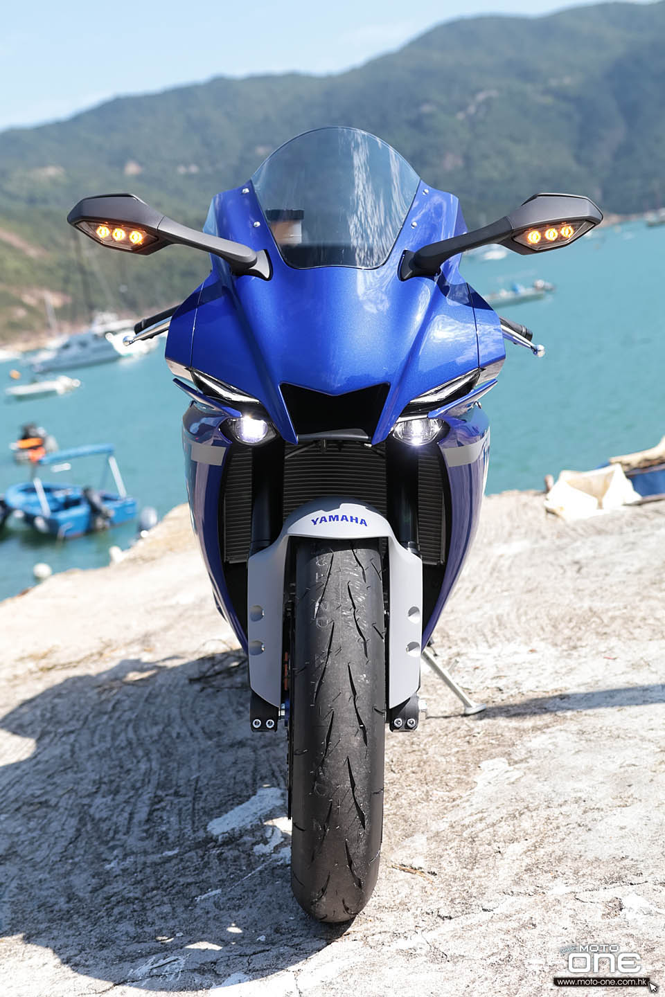 2020 YAMAHA YZF-R1 TEST RIDE