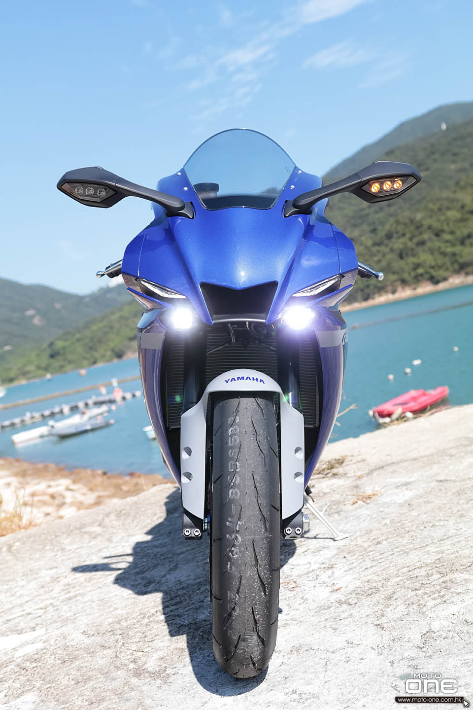 2020 YAMAHA YZF-R1 TEST RIDE