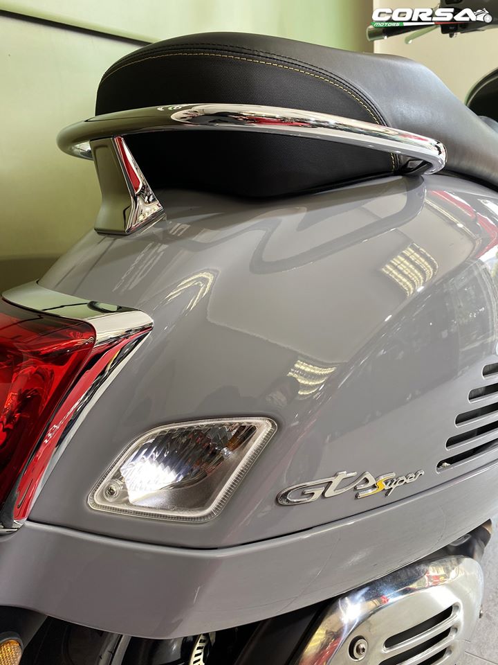 2020 CORSA MOTORS We Love Vespa Piaggio