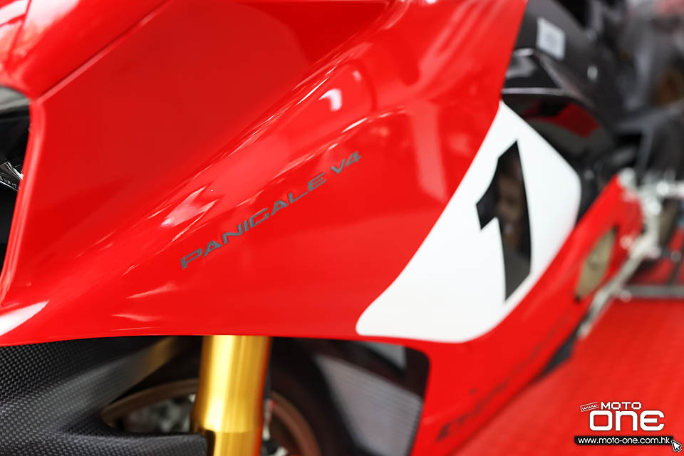 2020 DUCATI Panigale V4 25 Anniversario 916