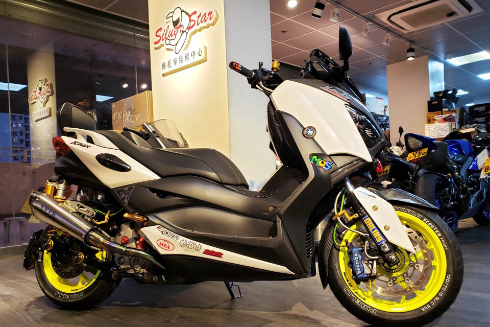 2020 SILVER STAR XMAX300