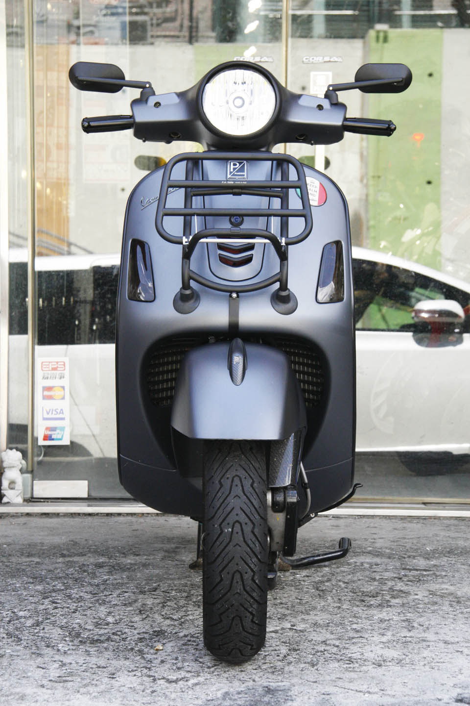 2020 CORSA MOTORS Vespa Piaggio CUTSOM COLOR SERVICES