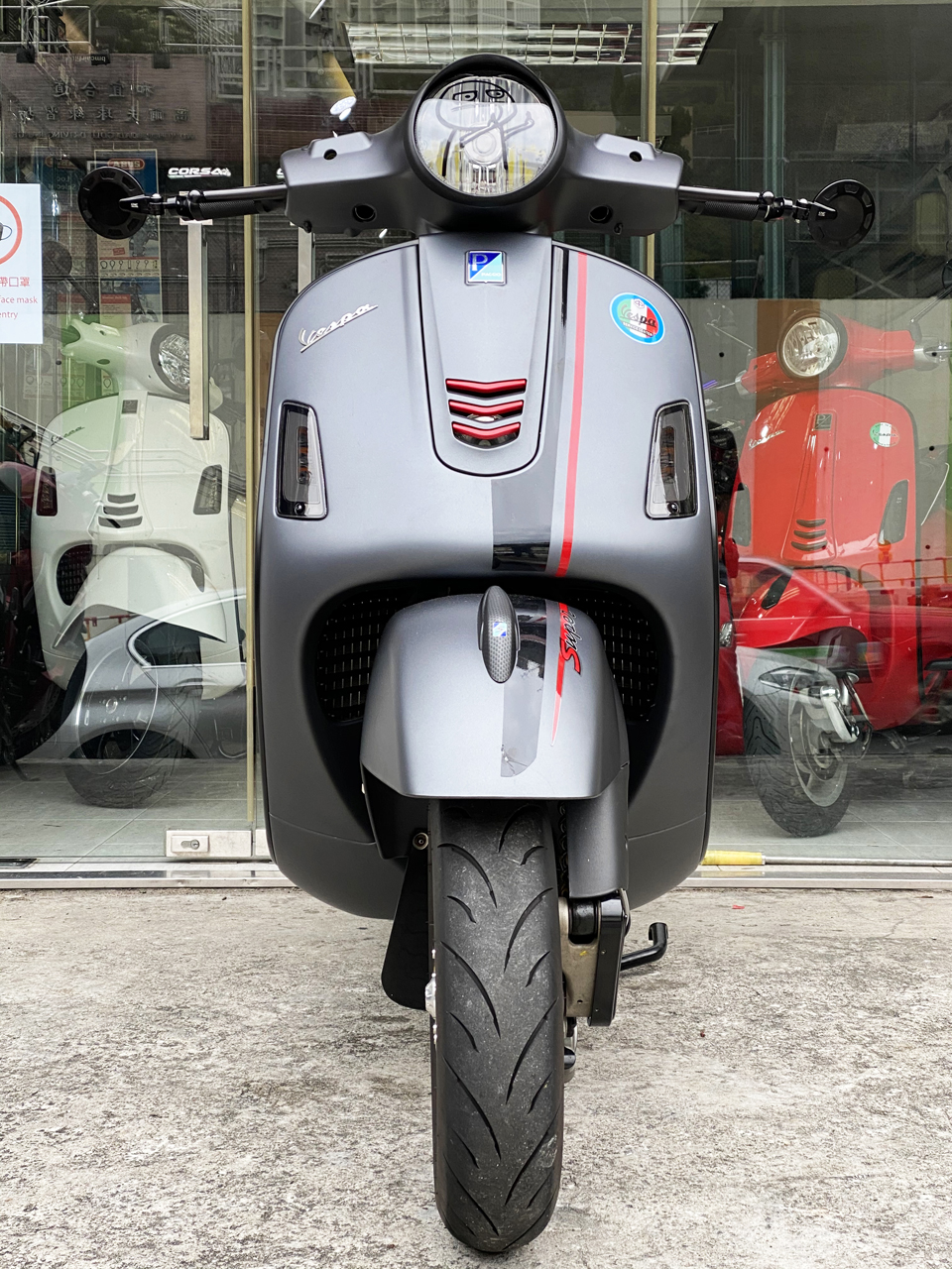 2020 CORSA MOTORS Vespa Piaggio CUTSOM COLOR SERVICES