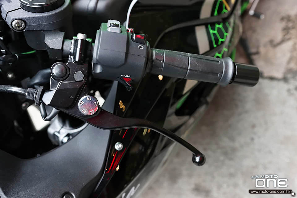 2020 KAWASAKI NINJA ZX-6R 636 KRT EDITION