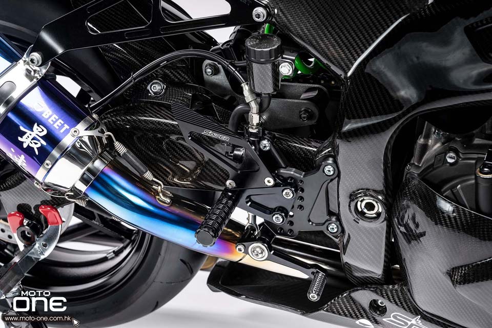 2020 Kawasaki Ninja ZX-25R carbon fiber race bike