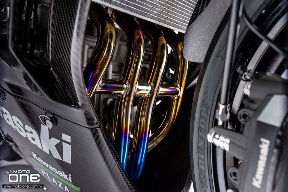 2020 Kawasaki Ninja ZX-25R carbon fiber race bike