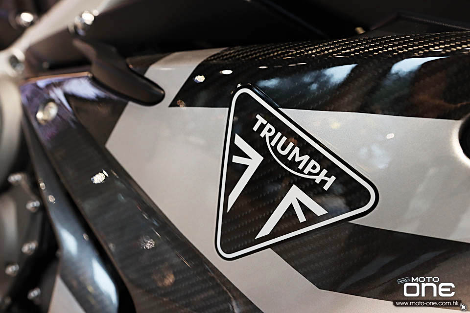 2020 TRIUMPH DAYTONA MOTO2 765