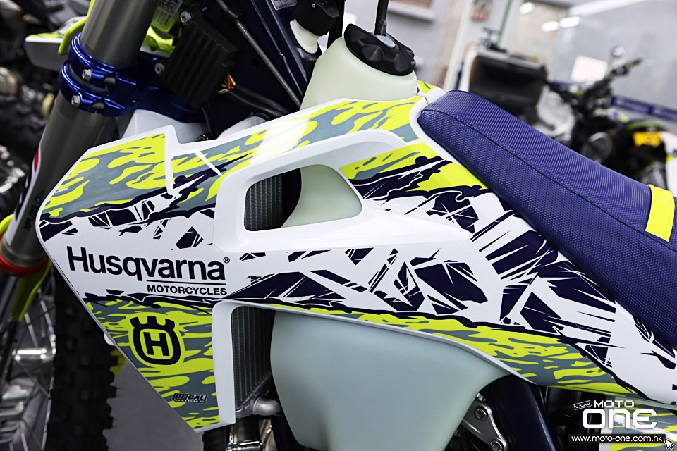 2020 HUSQVARNA Sticker