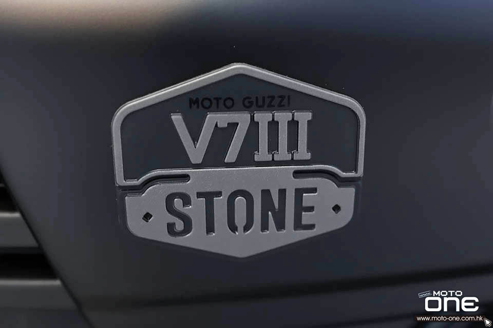 2020 Moto Guzzi V7 III Stone Night Pack