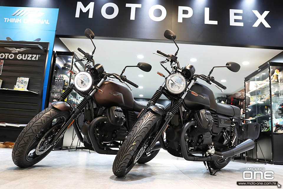 2020 Moto Guzzi V7 III Stone Night Pack