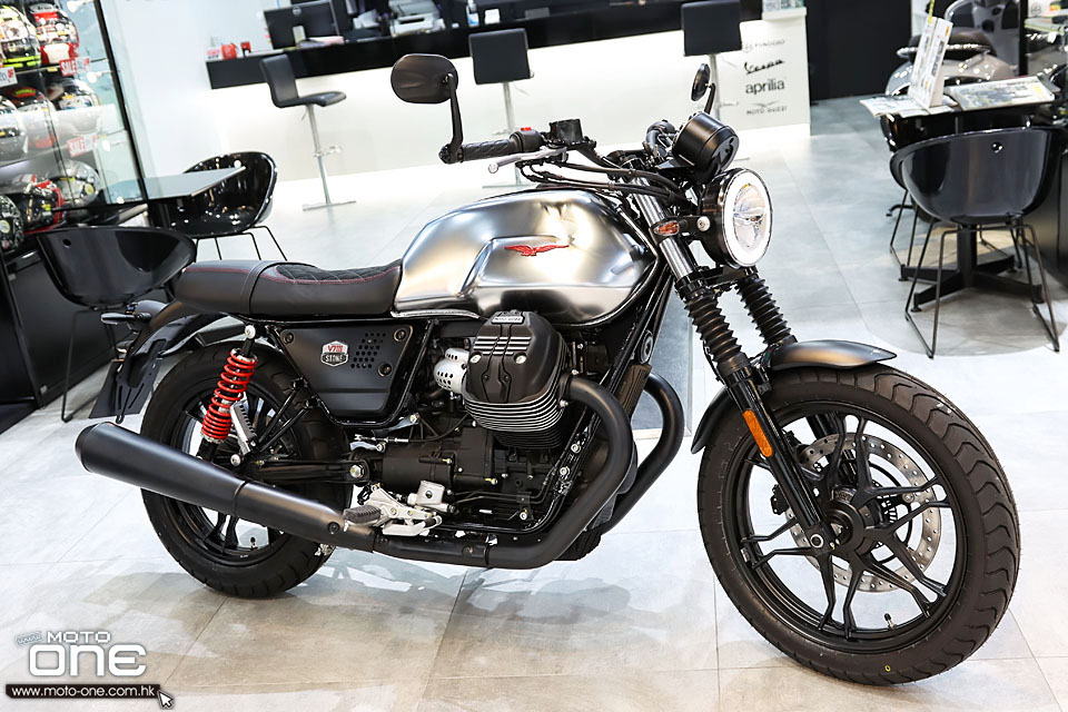 2020 Moto Guzzi V7 III Stone S