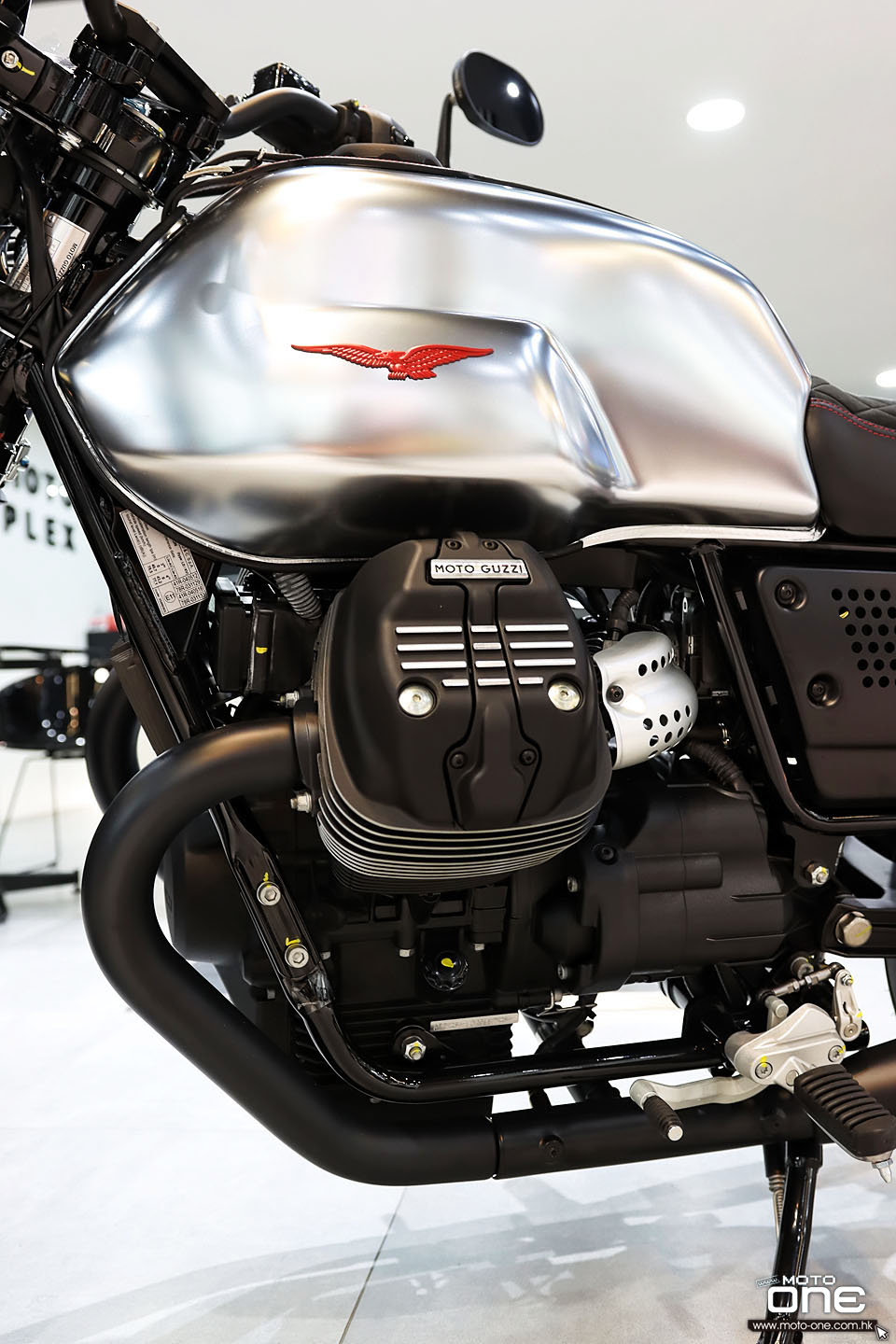 2020 Moto Guzzi V7 III Stone S