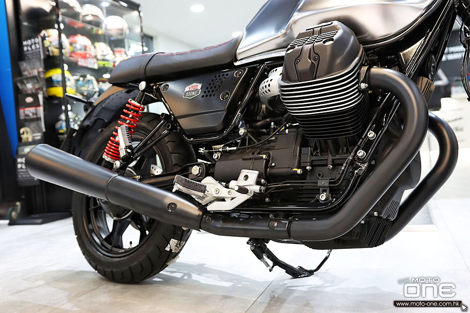 2020 Moto Guzzi V7 III Stone S